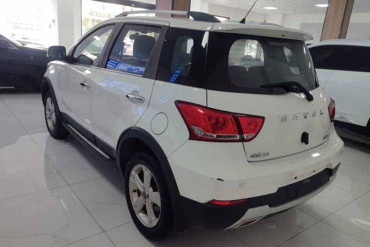 Used Haval H1 2016 Red-Label 1.5L AMT Luxury Model
