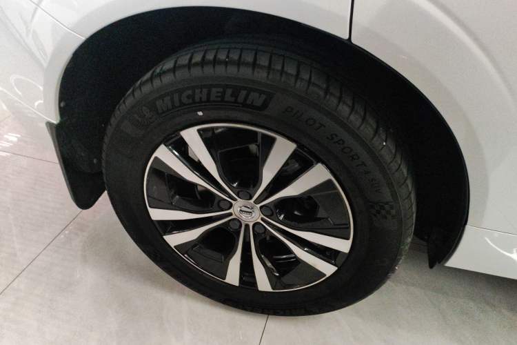 Used Volvo XC60 2023 B5 4x4 Smart Luxury Edition