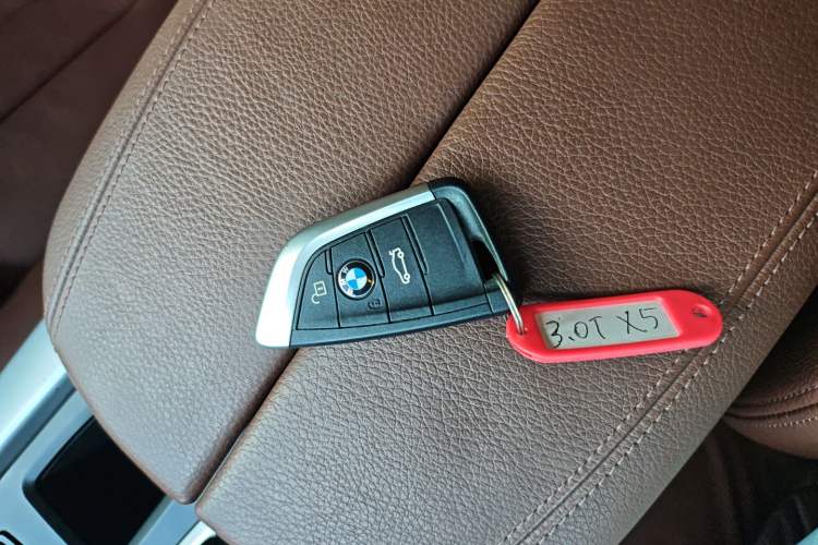 Used BMW X5 2017 xDrive35i Middle East
