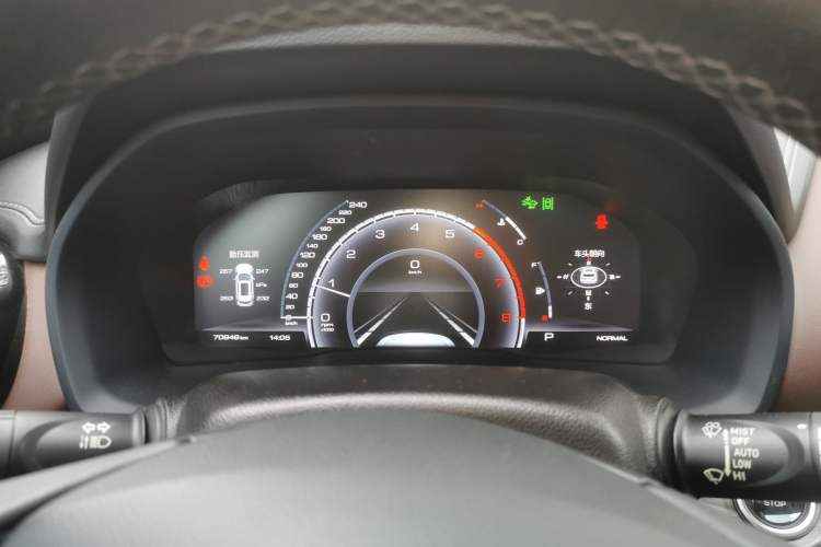 Used Wey VV7 2019 Upgraded Model 2.0T Ultra-Luxury Version China VI Standard
