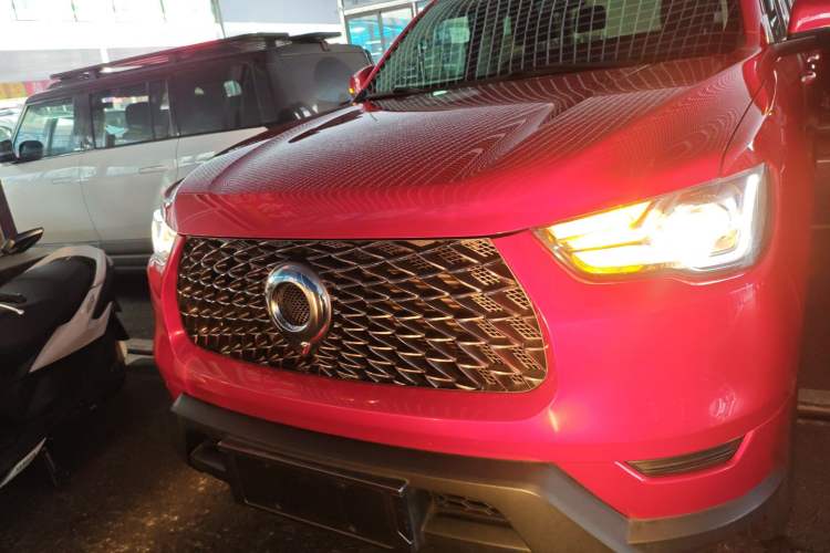 Used Great Wall Poer 2021 2.0T Commercial Version Automatic Diesel 4x4 Elite Long-Box GW4D20M