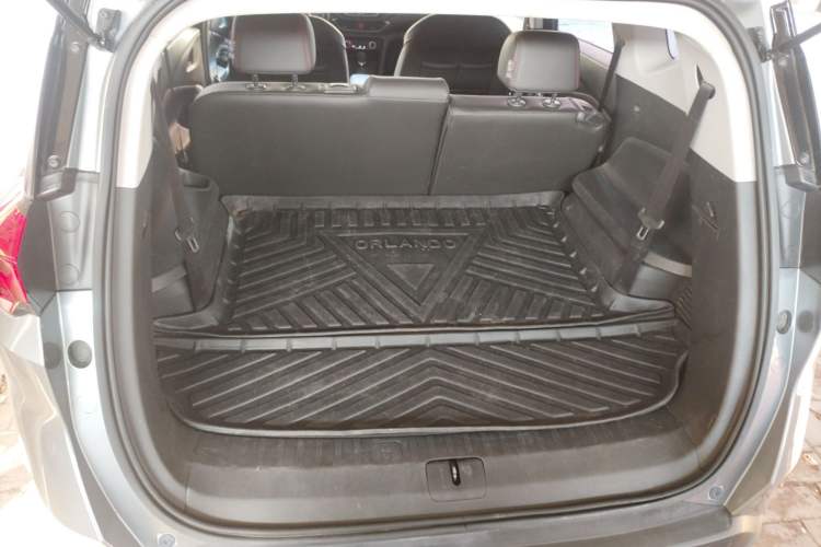 Used Chevrolet Orlando 2020 Light Hybrid Redline 530T Automatic Enjoyment Edition (5+2 Models)
