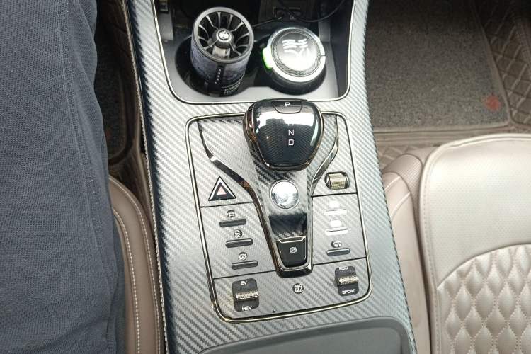 Used BYD Han 2020 DM Four-Wheel Drive Performance Edition Luxury Model