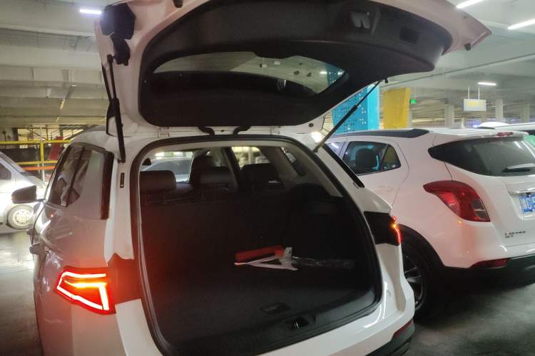 Used BYD Song Pro 2019 1.5T Automatic Elite Edition
