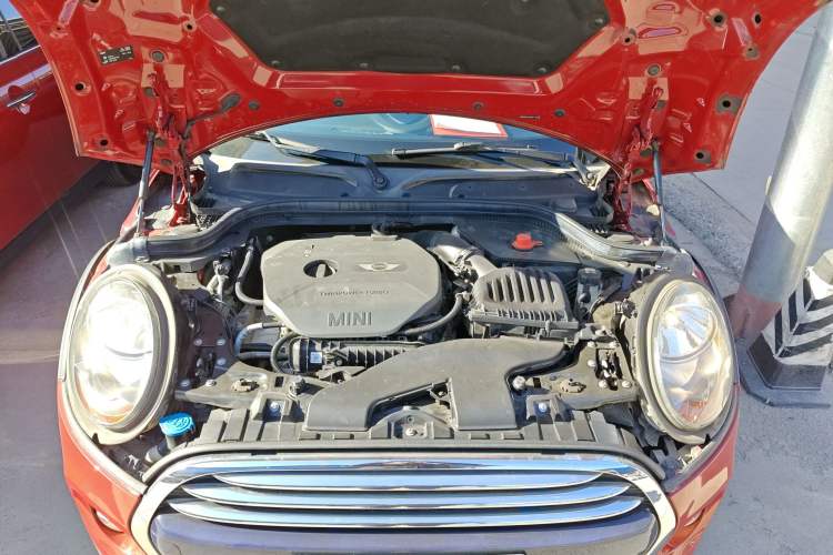 Used  MINI 2016 1.5T COOPER Five-Door Edition
