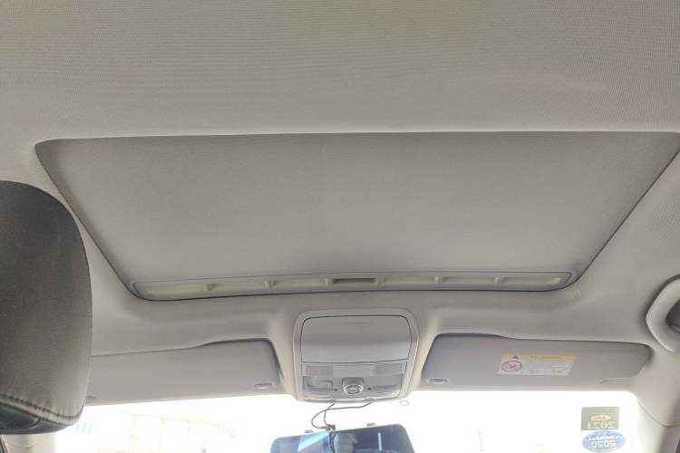 Used Volkswagen Sagitar 2017 230TSI Automatic Comfort Version