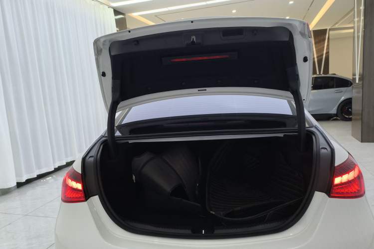 Used Mercedes-Benz C-Class 2023 Revised C 200 L Sport Edition
