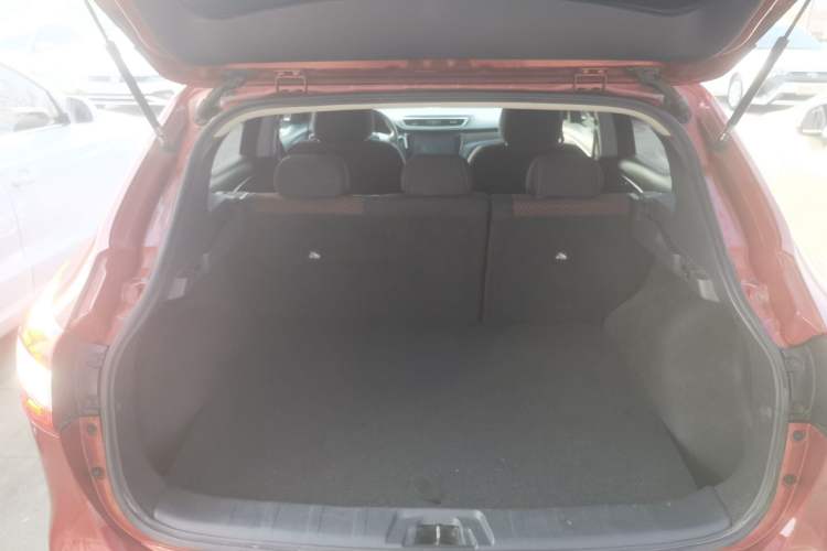 Used Nissan Qashqai 2017 1.2T CVT Fashion Edition
