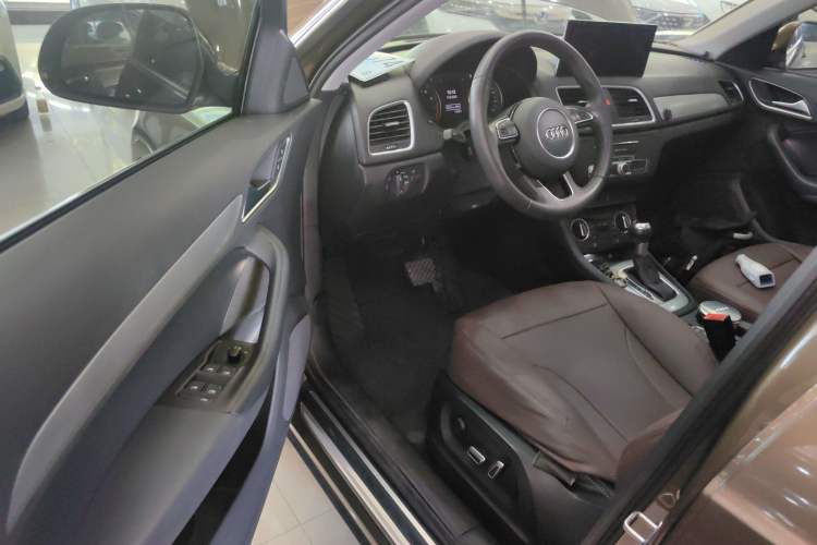 Used Audi Q3 2018 30th Anniversary Edition 30 TFSI Fashion Model