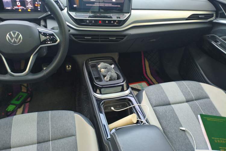 Used Volkswagen ID.4 CROZZ 2022 Standard Range PURE Edition
