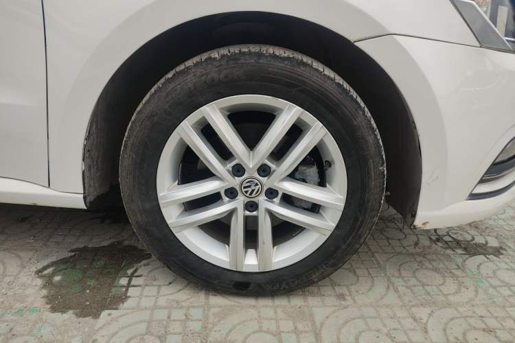 Used Volkswagen Gran Lavida 2015 1.6L Automatic Comfort Edition