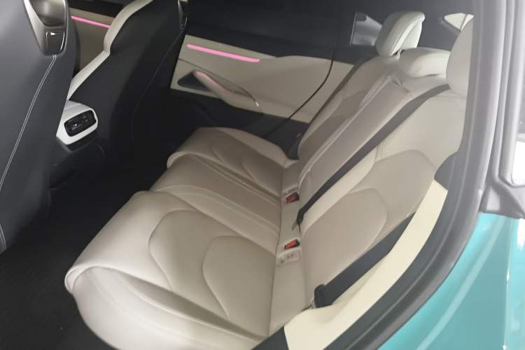 Used  SU7 2024 Four-Wheel Drive Ultra-Long Range Advanced Intelligent Driving Max Edition
