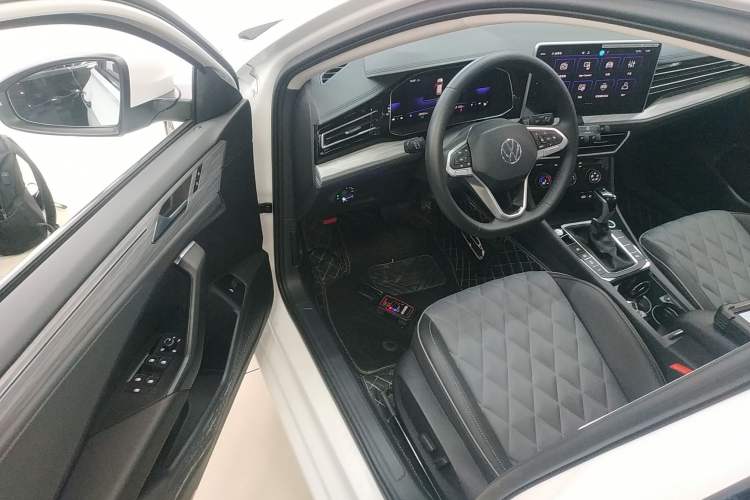 Used Volkswagen Sagitar 2025 300TSI DSG Excellence Edition