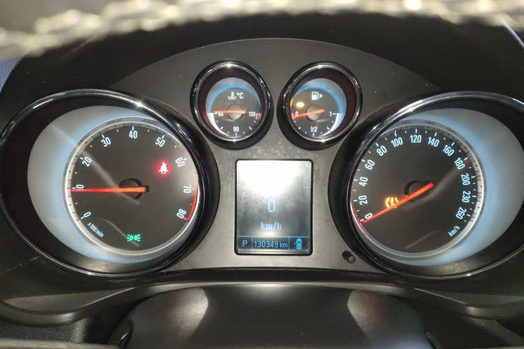 Used Buick Regal 2014 1.6T Fashionable Tech Edition
