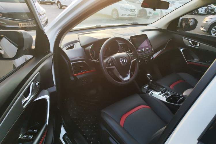 Used Changan CS55 2017 1.5T Automatic Colorful Edition
