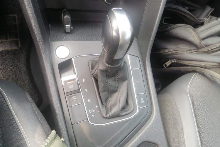 Used Volkswagen Tiguan L 2022 330TSI Automatic Two-Wheel Drive Comfort Edition
