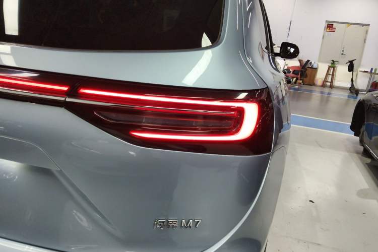 Used Hima AITO M7 2024 1.5T Rear-Drive Plus Version 5 Seats
