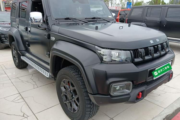 Used Beijing Auto BJ40 2023 2.0D Automatic Four-Wheel Drive Blade Hero Edition Adventurer Type
