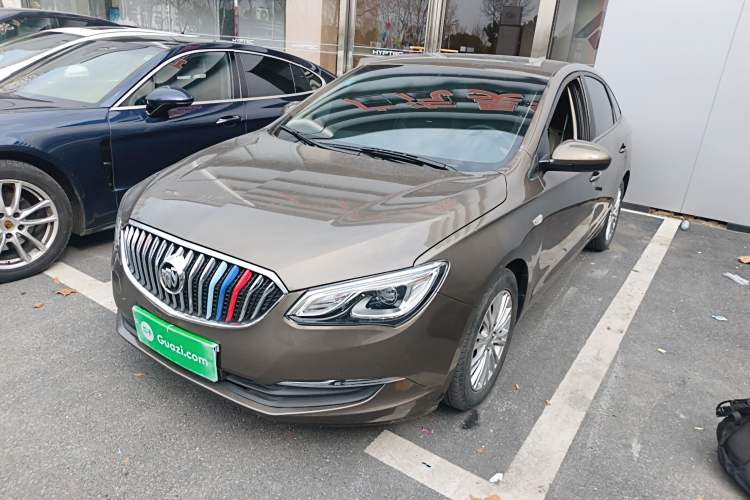 Used Buick GT 2017 15N Automatic Elite Version
