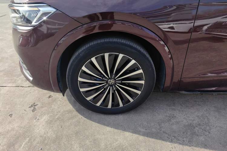 Used Volkswagen Viloran 2022 380TSI Prestige Edition
