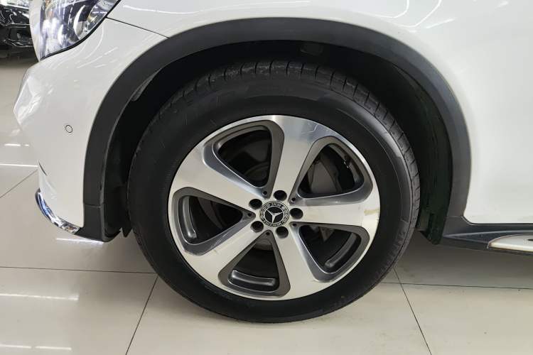 Used Mercedes-Benz GLC 2017 GLC 300 4MATIC Sport Edition
