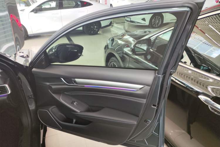 Used Honda Inspire 2022 260TURBO Elegant Edition