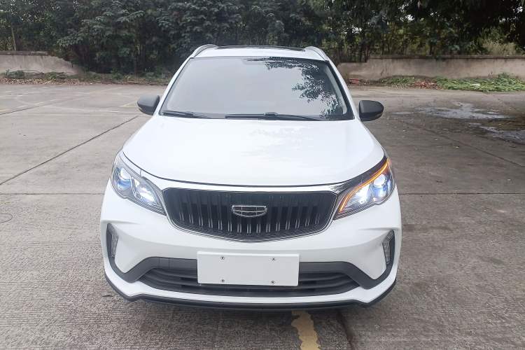 Used Geely Auto Vision X3 2021 PRO 1.5L CVT Deluxe Model
