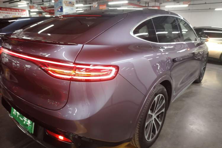 Used Hima Luxeed R7 2024 All-Electric 667 km Max
