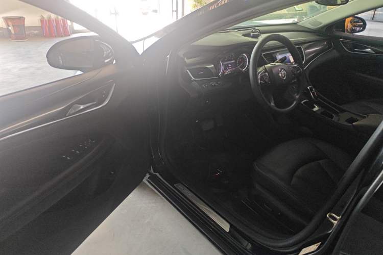 Used Buick LaCrosse 2021 552T Luxury Version
