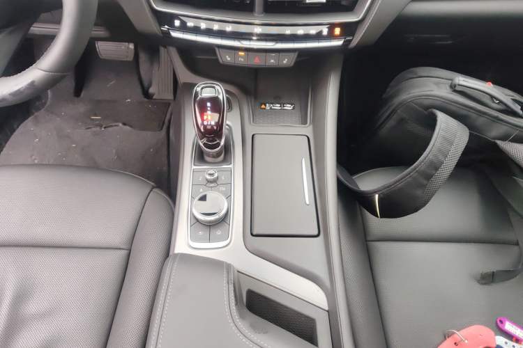 Used Cadillac CT5 2024 28T Luxury Pro Trim