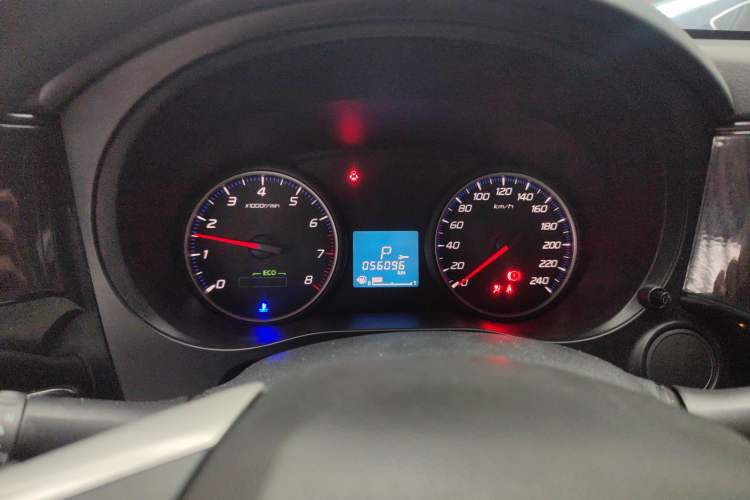 Used Mitsubishi Outlander 2021 Revised Version 2.0L Two-Wheel Drive Comfort Edition 5 Seats
