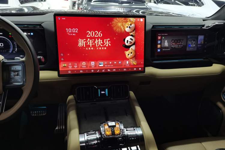 Used  Leopard 8 2025 Smart & Brave Flagship Edition 7 Seats
