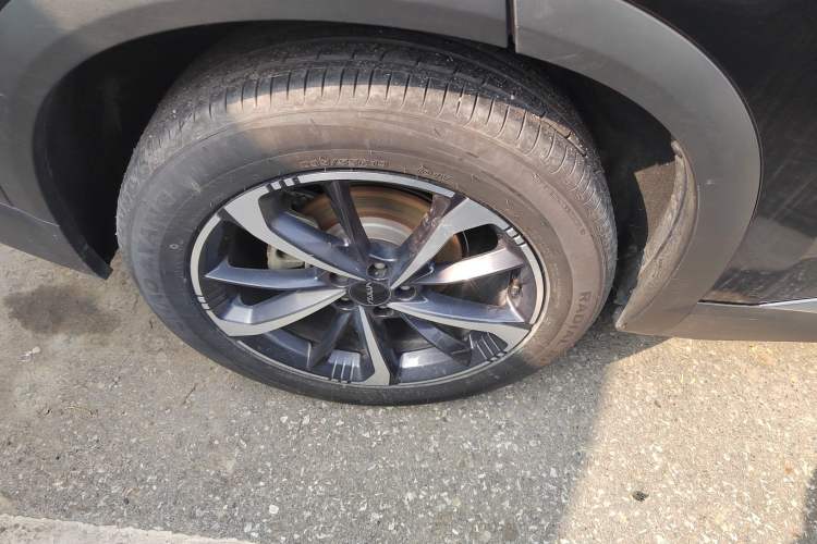 Used Dongfeng Aeolus Mage 2024 Honor Edition 1.5T Luxury Model