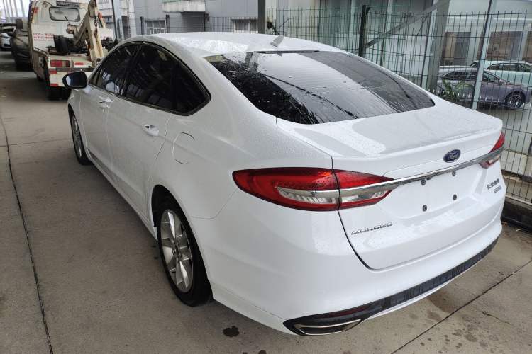 Used Ford Mondeo 2017 EcoBoost 200 Stylish Model
