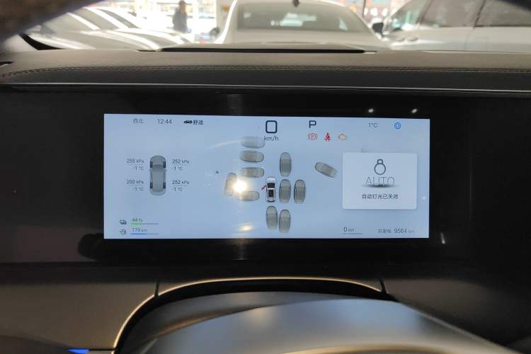 Used BYD Song L DM-i 2025 Intelligent Driving Version 160 km Beyond-Range Type