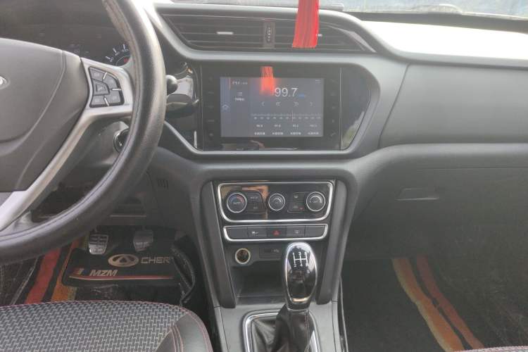 Used Chery Tiggo 3 2016 1.6L Manual ZhiShang Edition
