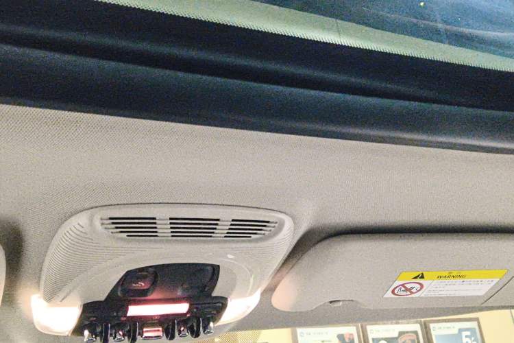 Used  Countryman 2018 1.5T COOPER Special Edition
