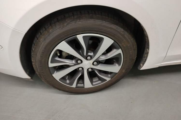 Used Buick Excelle GX 2018 18T Automatic Flagship Model