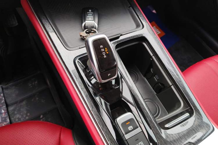 Used Dongfeng Aeolus Yixuan MAX 2021 1.5T Ultra-Stylish Trendsetter Edition