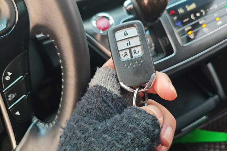 Used Honda Elysion 2016 2.4L Luxury Edition