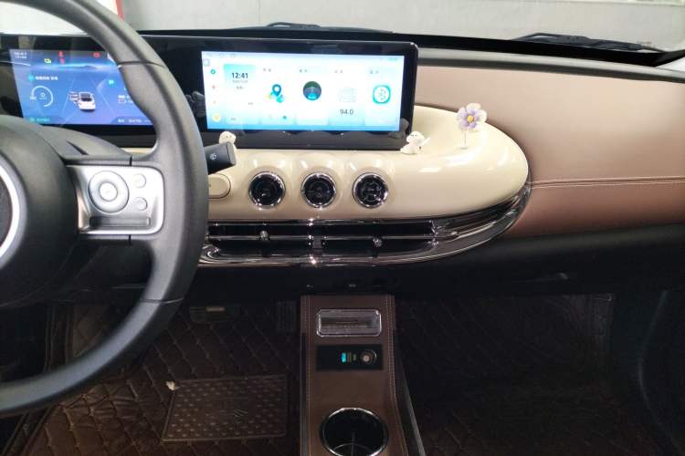 Used Wuling Bingo 2024 333 km Enjoyment Version
