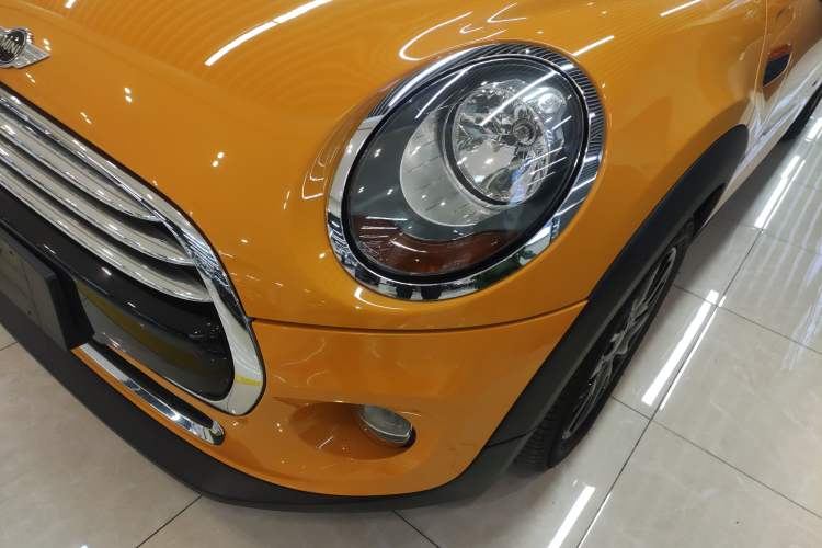 Used  MINI 2016 1.5T COOPER Five-Door Edition

