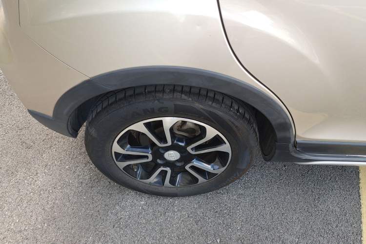 Used Geely Auto Vision X3 2017 1.5L Automatic Elite Model
