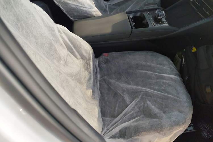 Used BYD Qin L 2025 DM-i Smart Drive 80KM Leading Model
