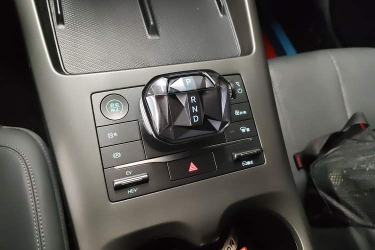 Used BYD Qin PLUS 2025 DM-i Smart Drive 55KM Leading Model