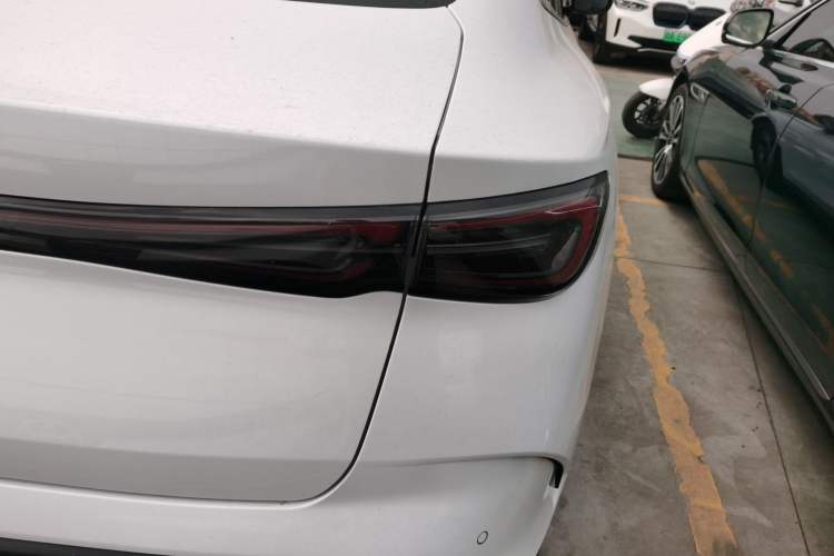 Used BYD Seal 06 New Energy 2024 DM-i 80KM Luxury Model
