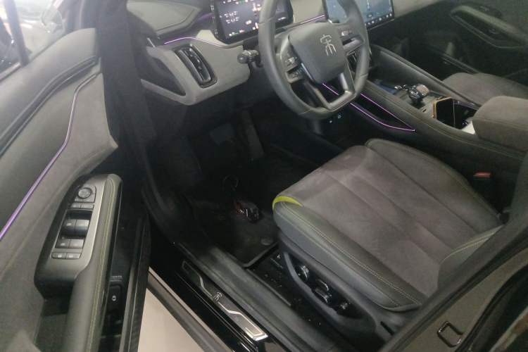 Used BYD Song L EV 2025 Intelligent Driving Version 602 km Range LiDAR-equipped All-Wheel-Drive Type