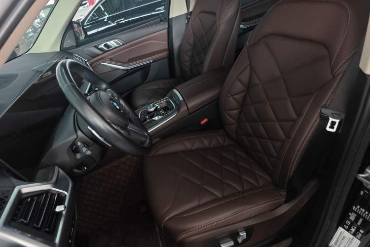 Used BMW X5 2023 xDrive 30Li M Sport Package