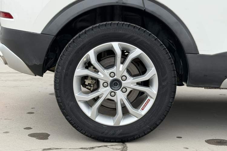 Used Haval H2s 2018 Red-Label 1.5T Dual-Clutch Elite Model
