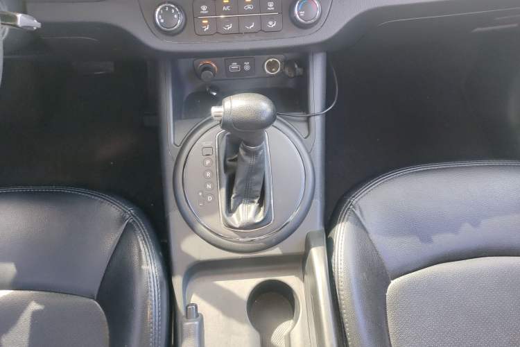 Used Kia Sportage R 2015 2.0L Automatic Two-Wheel Drive GL
